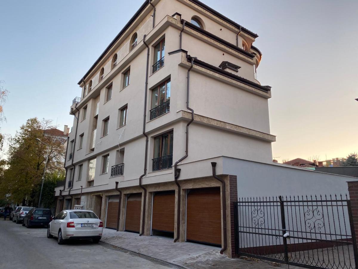 Habitat Central Apartment Русе Экстерьер фото